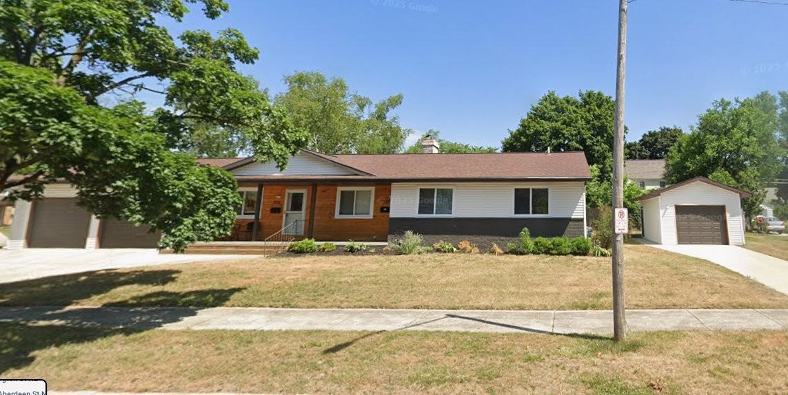 713 Dorroll St Ne - Photo 2 of 11
