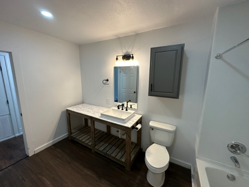 1320 N 4th Ave - Photo 7 of 15