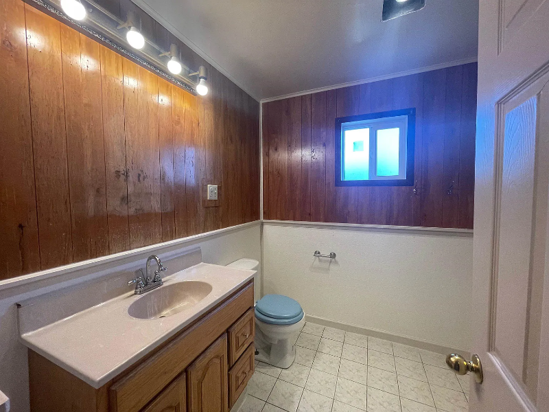 595 Keller Ave - Photo 6 of 10