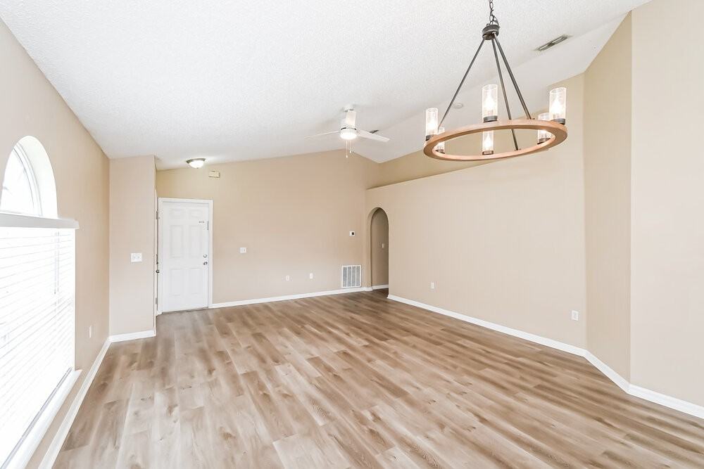 3347 Net Ct - Photo 6 of 19