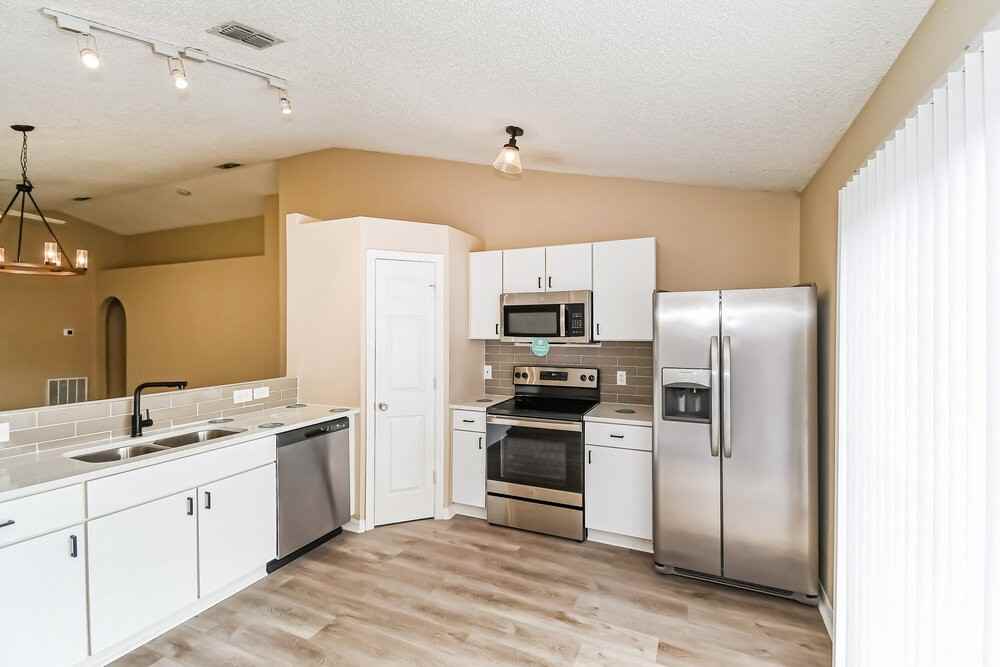 3347 Net Ct - Photo 7 of 19