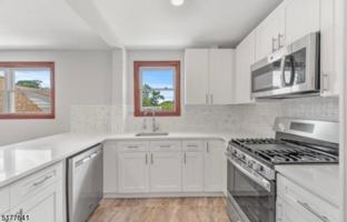 featured image of 532 Piaget Ave #2