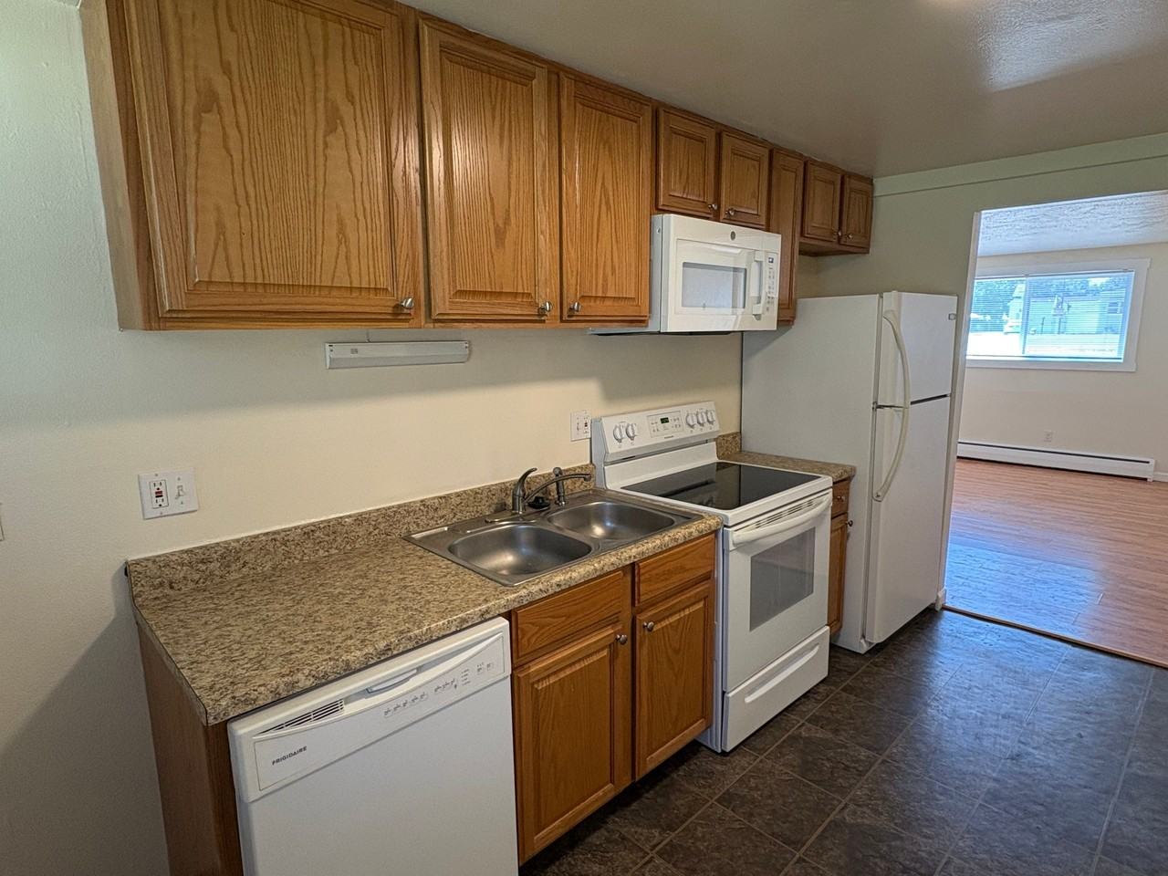 1026 17th Ave #B - Photo 2 of 20