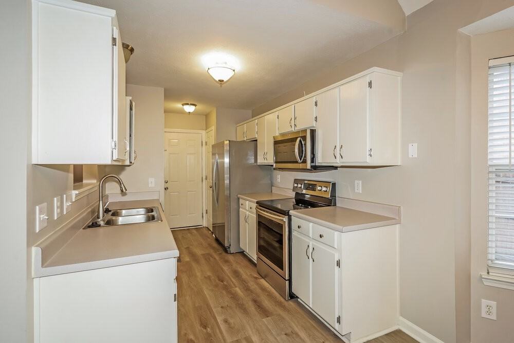 511 Parrish Way - Photo 7 of 17