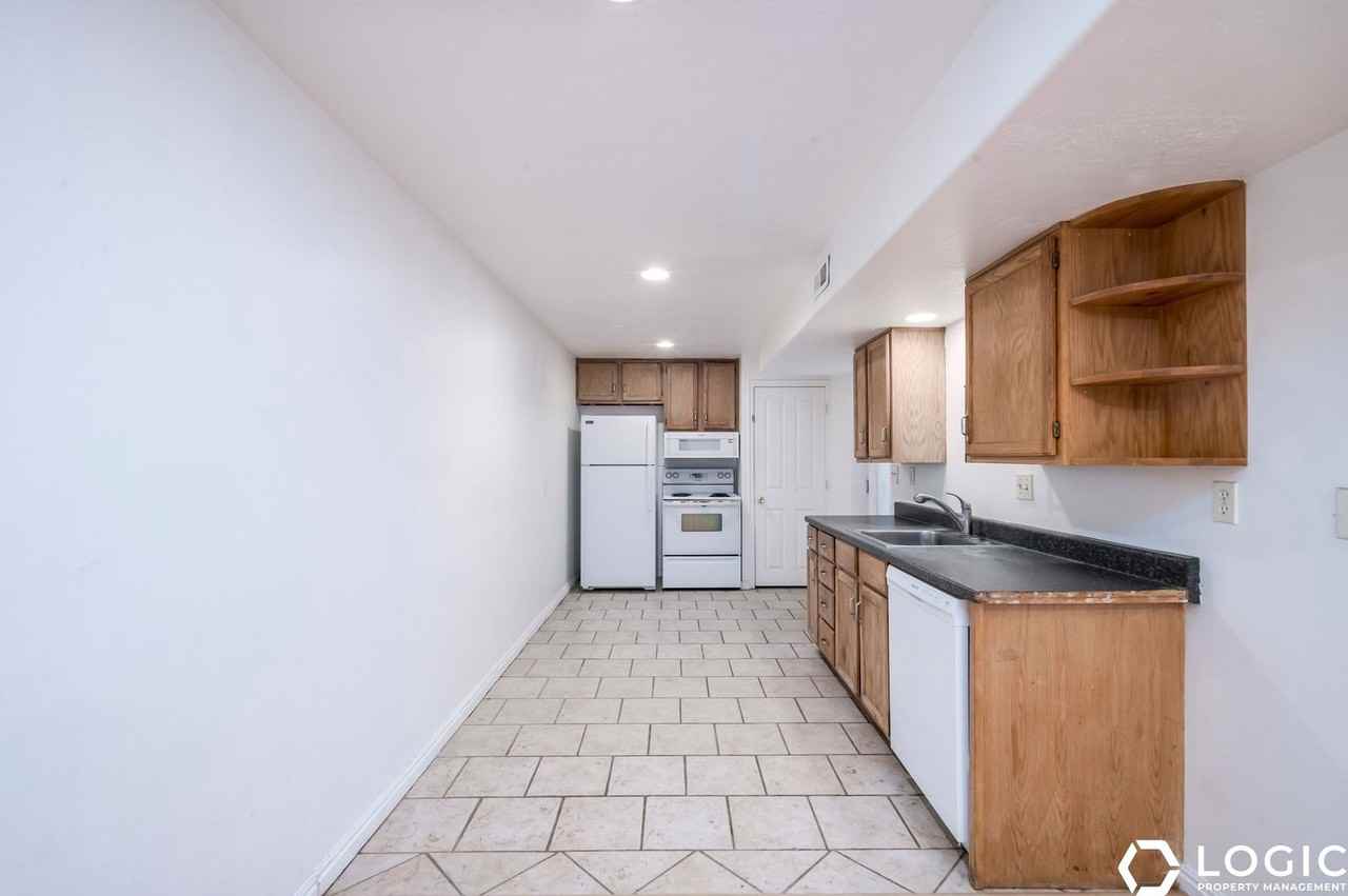 5068 Murray Blvd - Photo 7 of 19