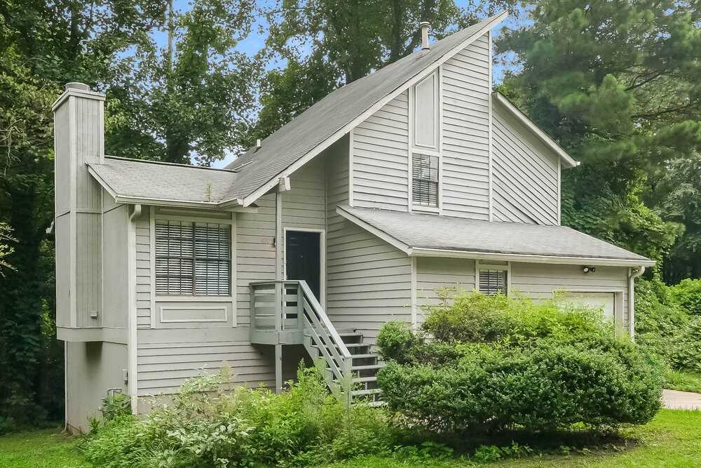 4707 Greenway Rd - Photo 4 of 20