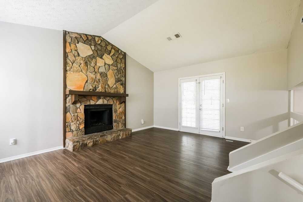 4707 Greenway Rd - Photo 5 of 20
