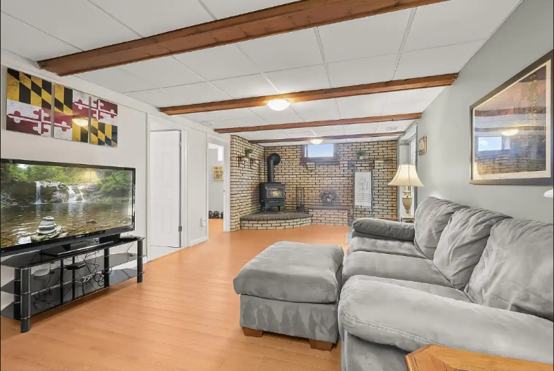 11 Denby Dr - Photo 3 of 11