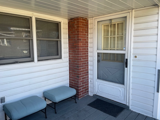 630 Shelby St #REAR - Photo 2 of 14