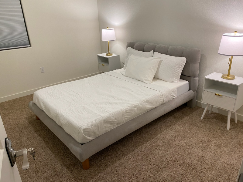 754 S Rapallo St - Photo 3 of 7