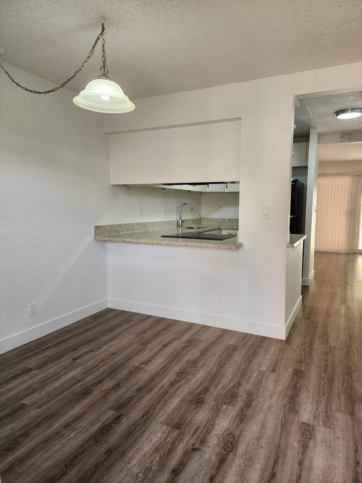 94-1404 Lanikuhana Ave - Photo 2 of 15