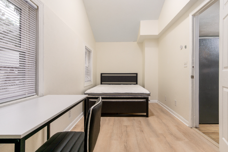 22 Edwards St #REAR - Photo 6 of 9