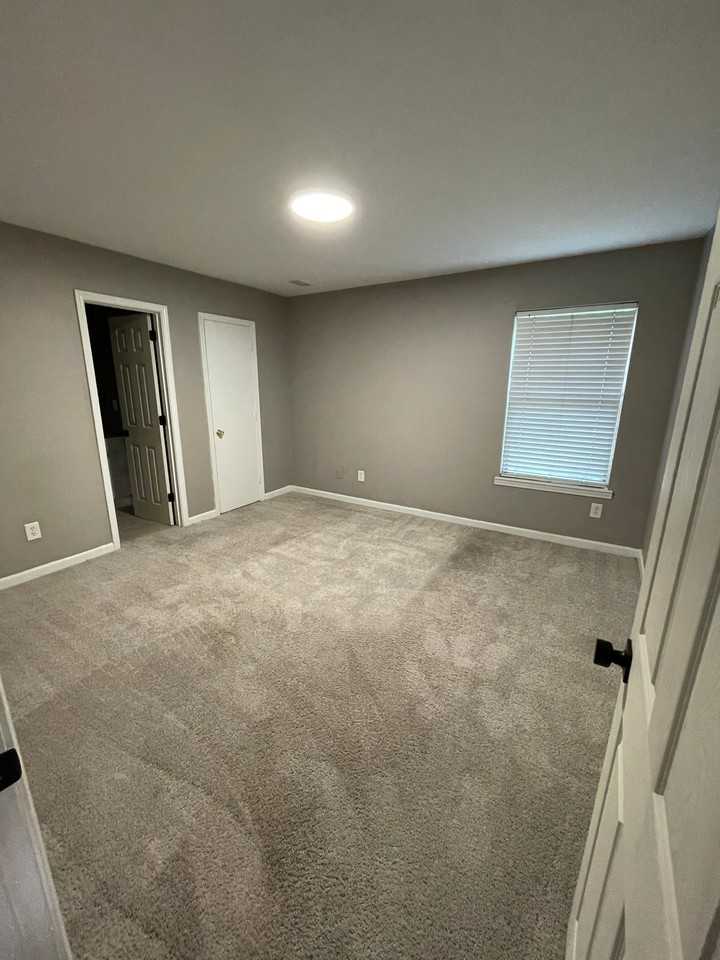 3173 Dove Ct #B - Photo 7 of 23
