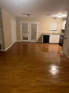 1120 E Lee Blvd #135 - Photo 7 of 10