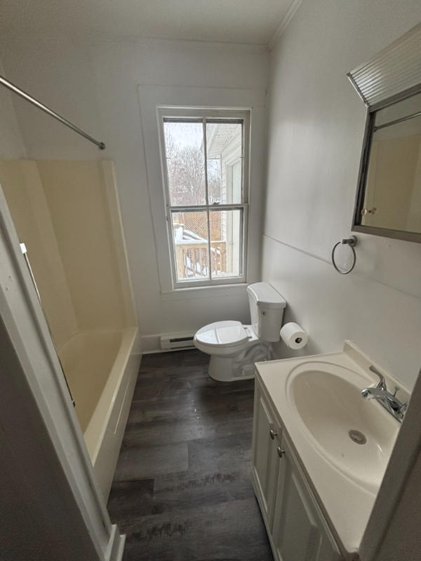 174 Main St #1A - Photo 7 of 7