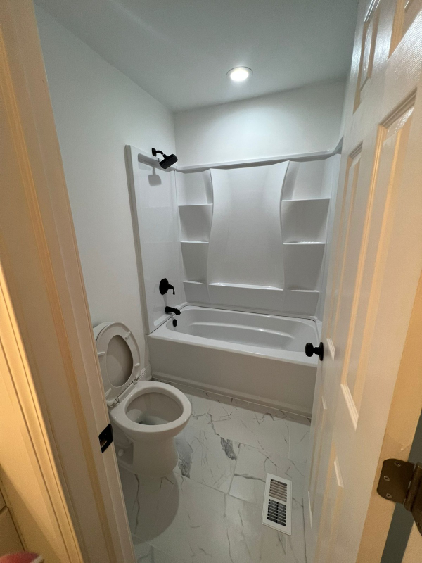 505 E 24th St - Photo 2 of 10