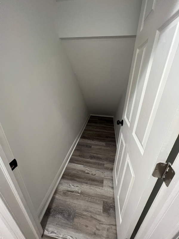 505 E 24th St - Photo 5 of 10