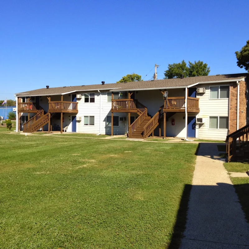 2800 Crystal St #E3 - Photo 2 of 2