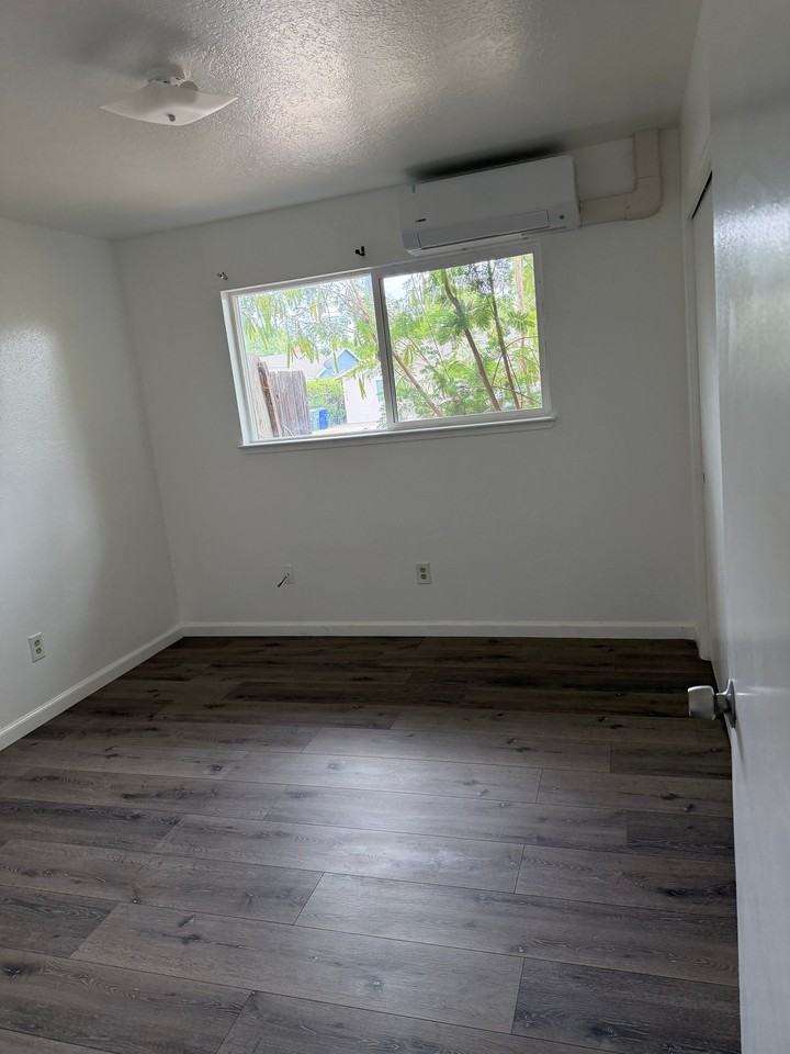 3001 Radnor Way - Photo 5 of 8