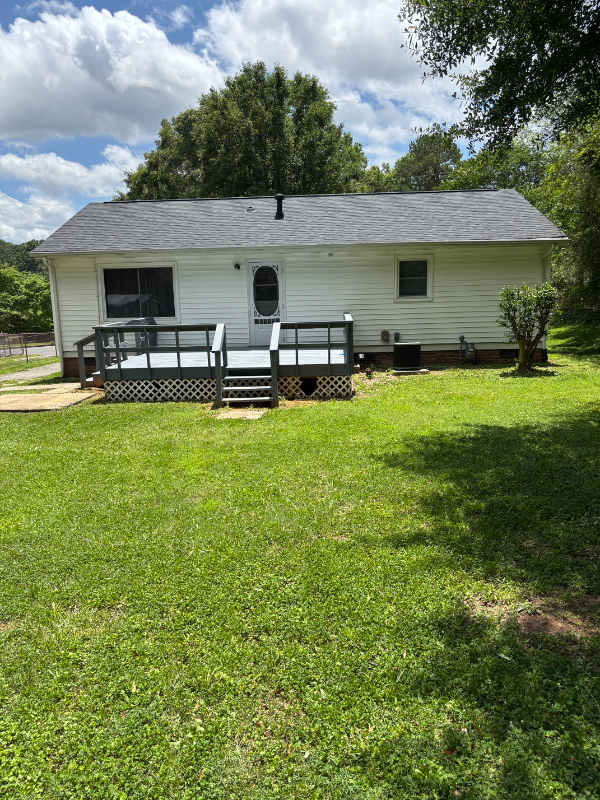 2837 Meade Ave - Photo 2 of 10