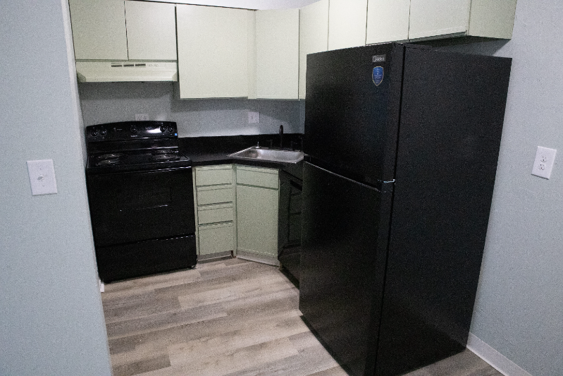 2800 Crystal St #K6 - Photo 3 of 7