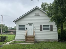 featured image of 4744 Delaware St