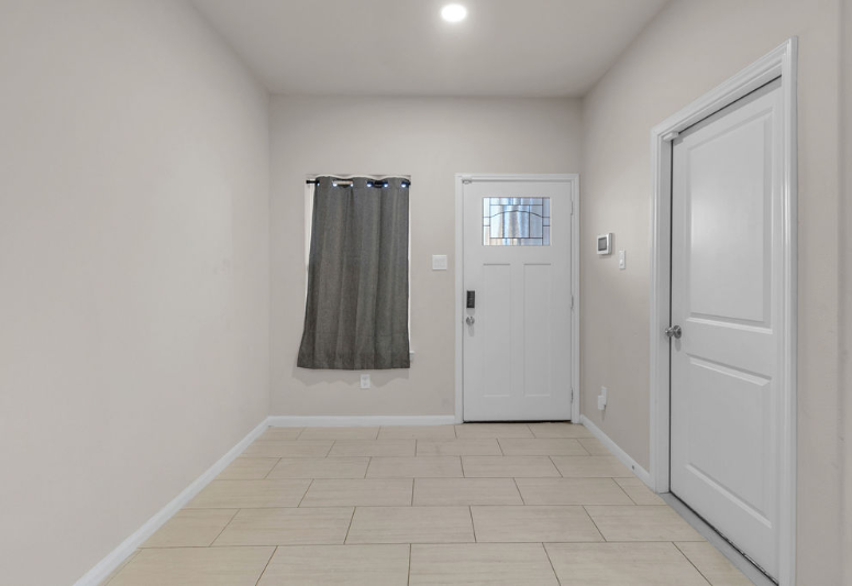 110 Turner St #A - Photo 7 of 40