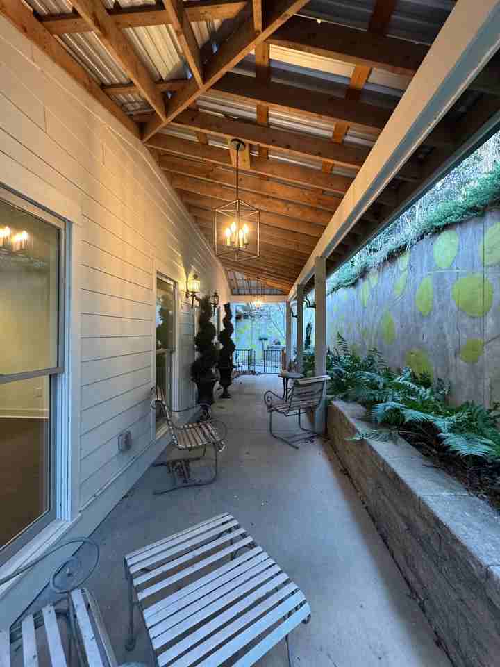 104 Hamby St - Photo 4 of 19