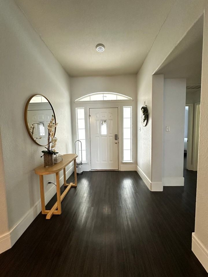 4505 Sydney Harbour Ct - Photo 2 of 19