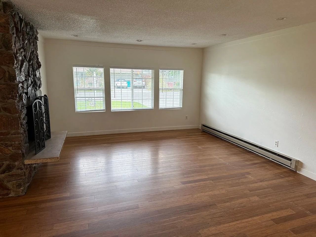 9701 Se 7th St - Photo 6 of 16
