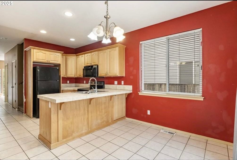 2833 Ne Stapleton Rd - Photo 7 of 20