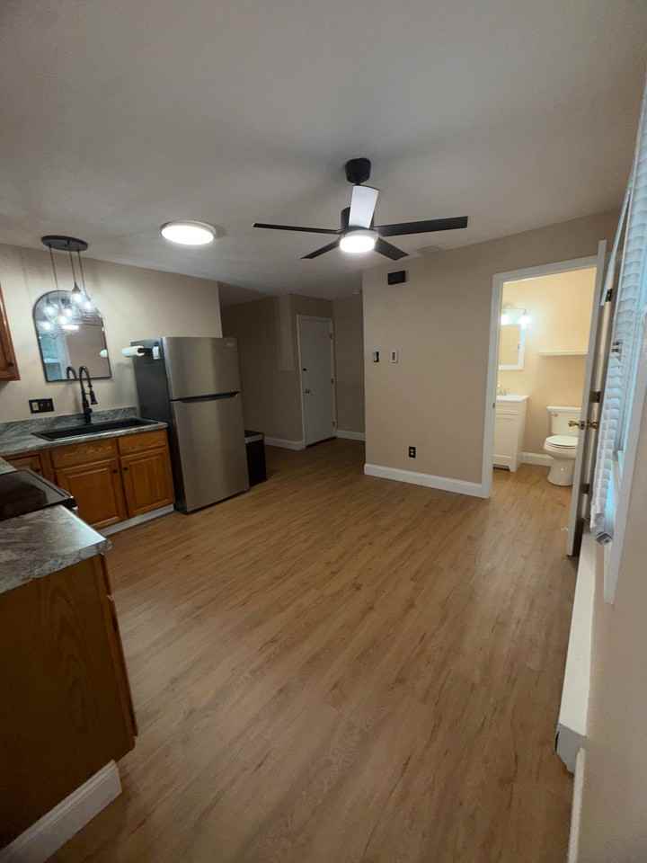 17 Lockwood Ave - Photo 2 of 9