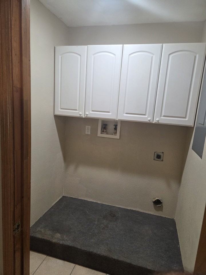 25667 Buckley Ln #B - Photo 5 of 9