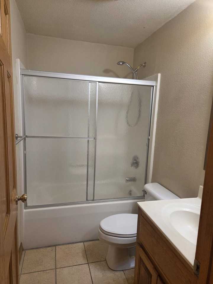 25667 Buckley Ln #B - Photo 6 of 9