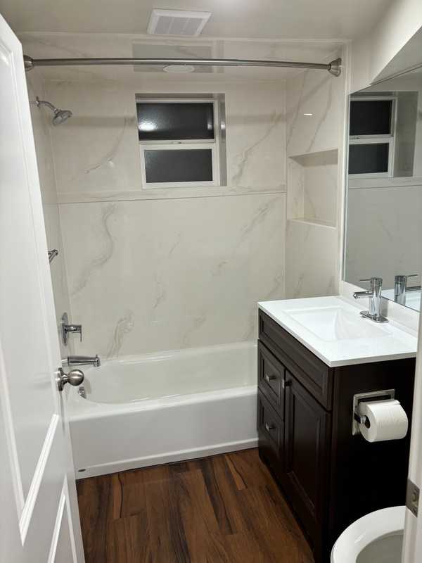 1024 S Main St - Photo 2 of 7