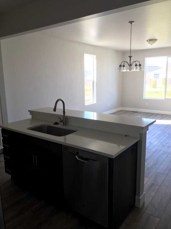 14822 S Queens Garden Ln - Photo 3 of 24