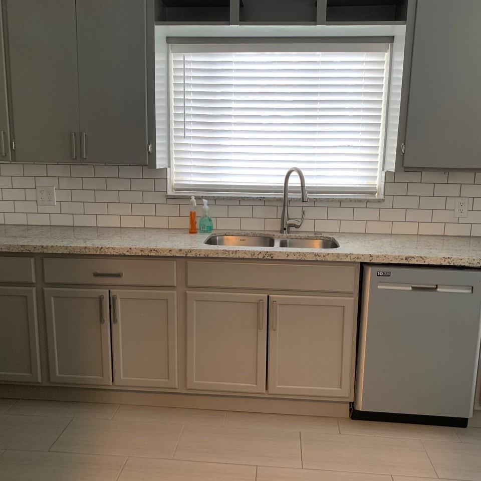225 E Westminster Ave #1 - Photo 7 of 13