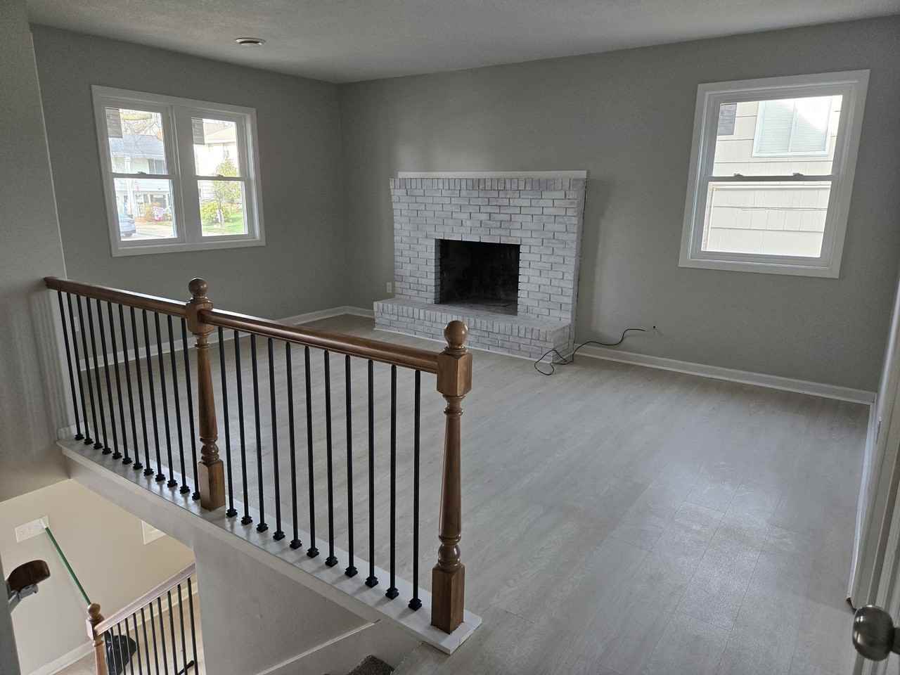 3609 Ne 67th St - Photo 5 of 11