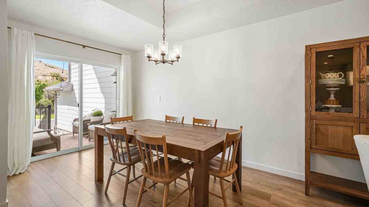5105 N Marble Fox Way - Photo 3 of 21
