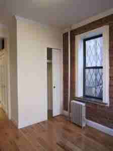 127 East 7th Street - Photo 2 of 7