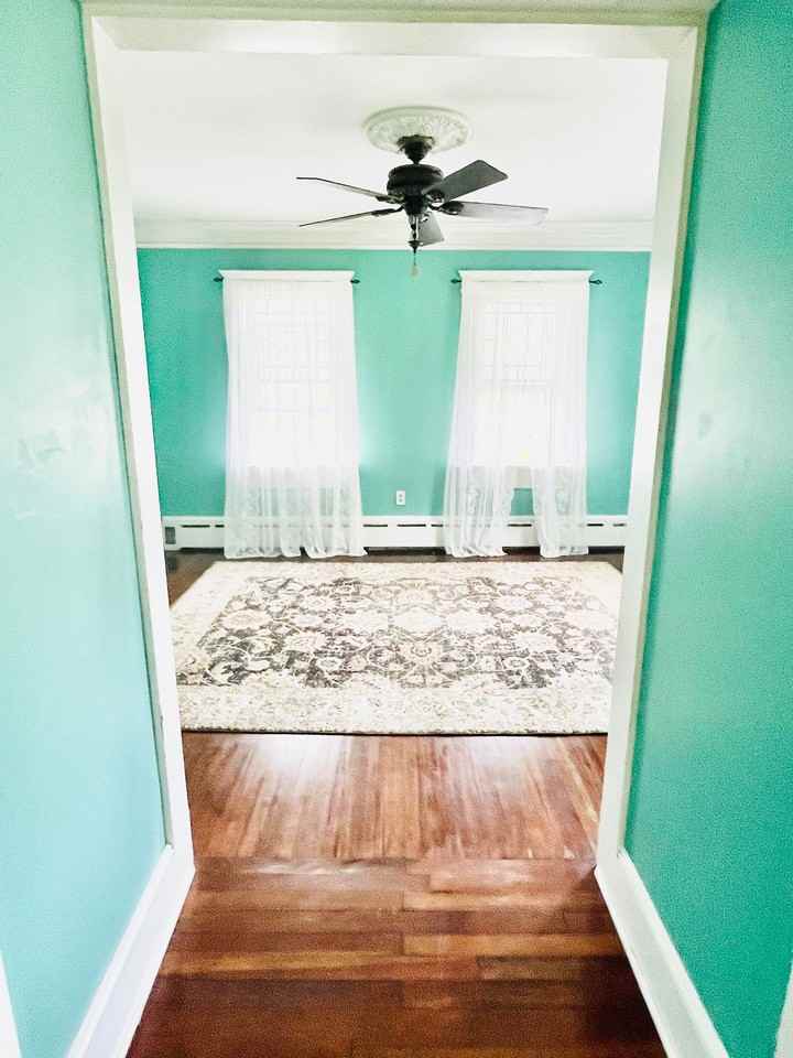 100 Colton Ave - Photo 3 of 14
