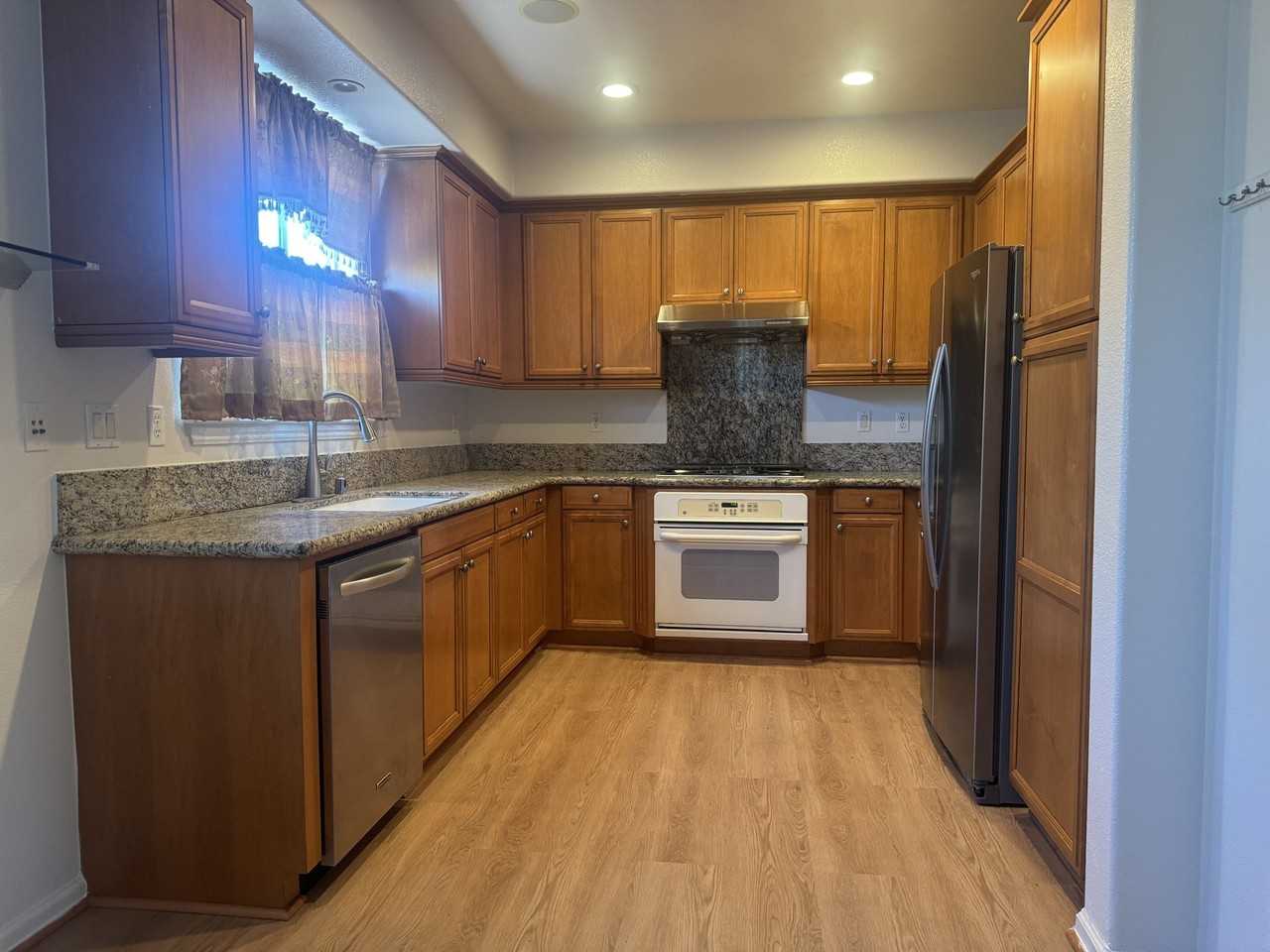 449 Pariso Ter - Photo 6 of 17