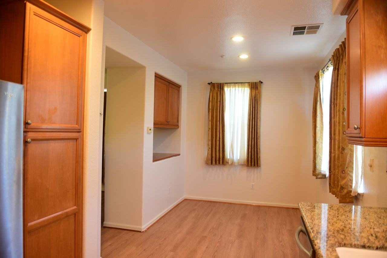 449 Pariso Ter - Photo 7 of 17