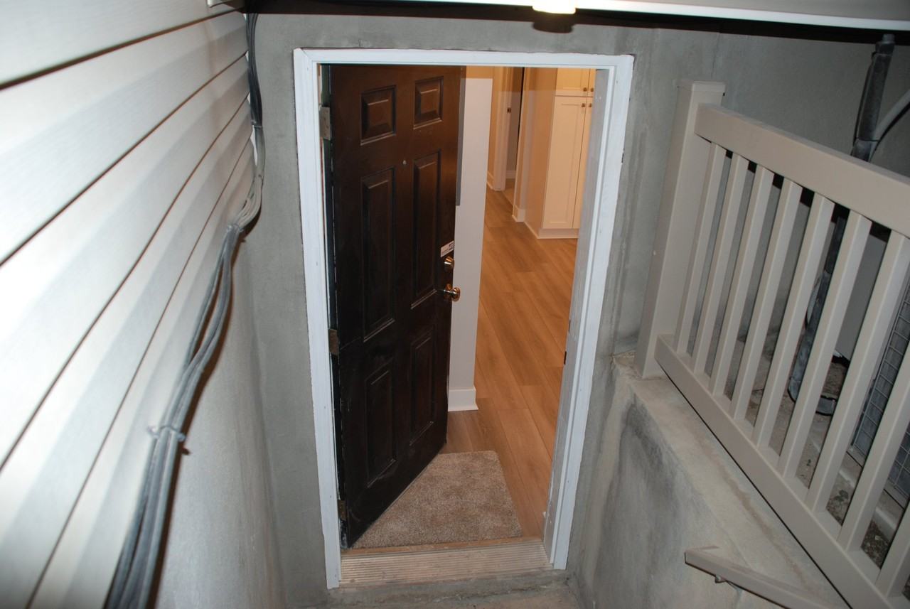 350 W Bricker Rd - Photo 5 of 14