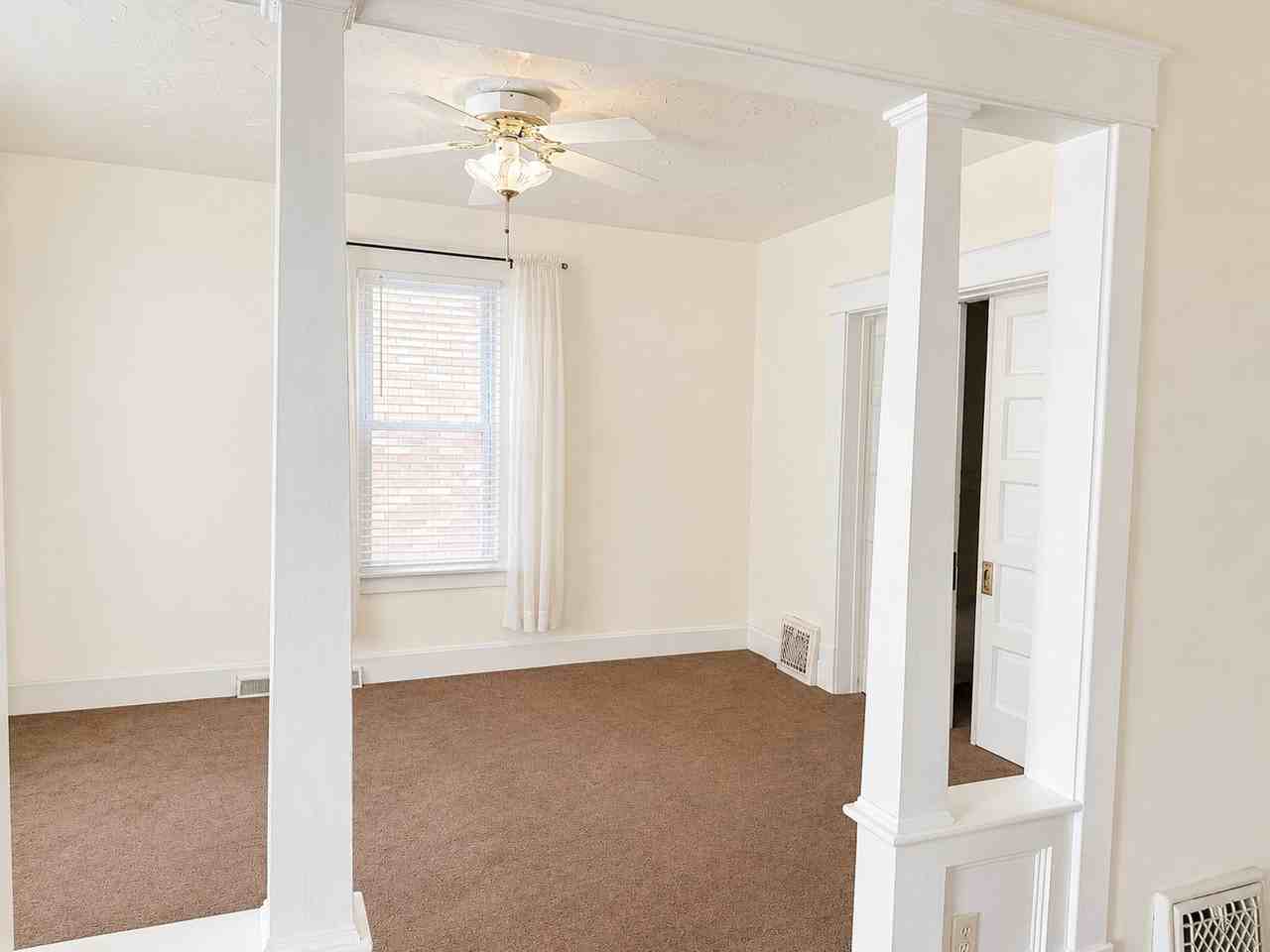422 Franklin Ave #1 - Photo 2 of 11