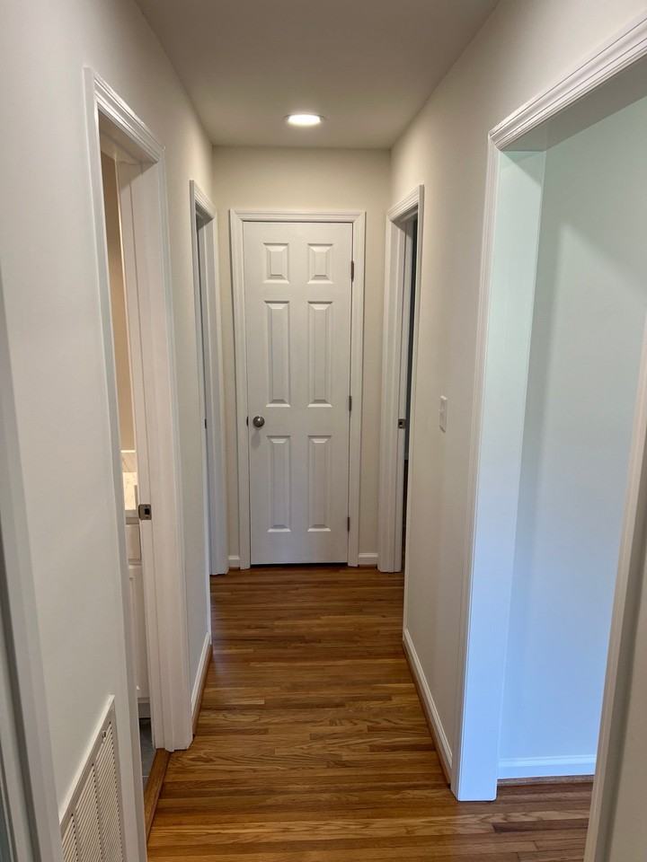 1492 Arkadelphia Rd - Photo 6 of 10