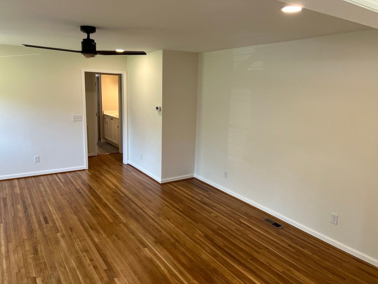 1492 Arkadelphia Rd - Photo 2 of 10