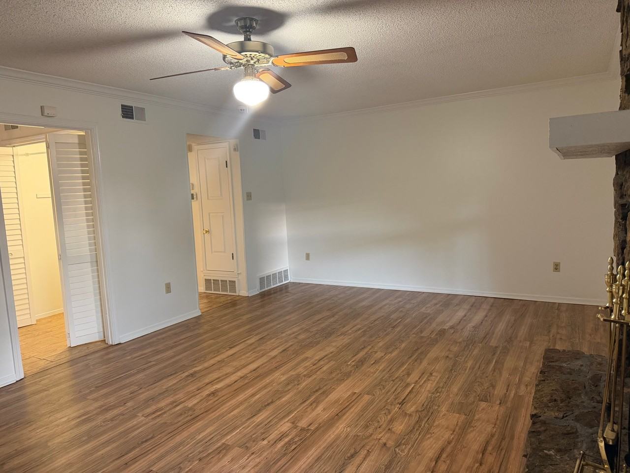3093 Littlefield Cv - Photo 7 of 16