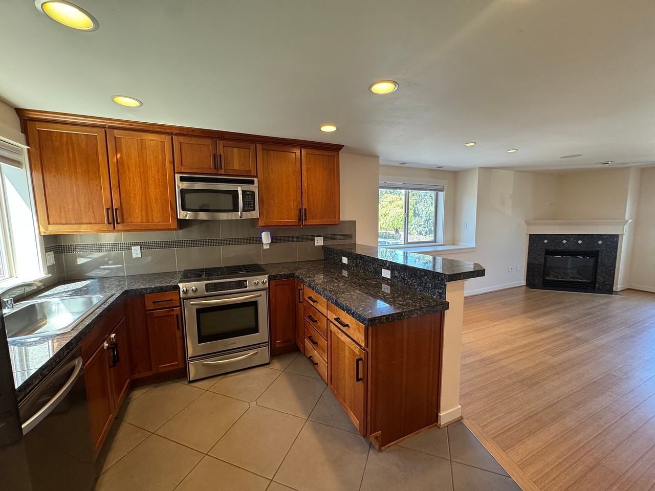 8505B 17th Ave Nw - Photo 6 of 20