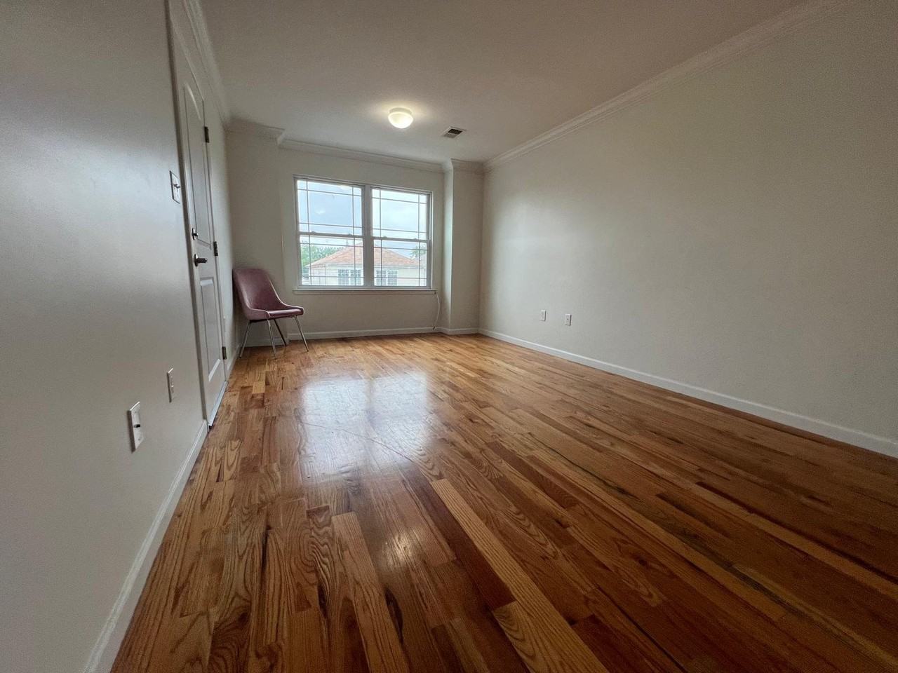 121 Miller St #2 - Photo 5 of 11